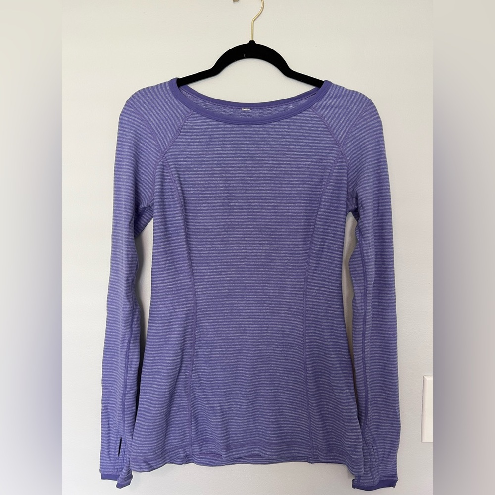 Womens Lululemon fleece long sleeve shirt
